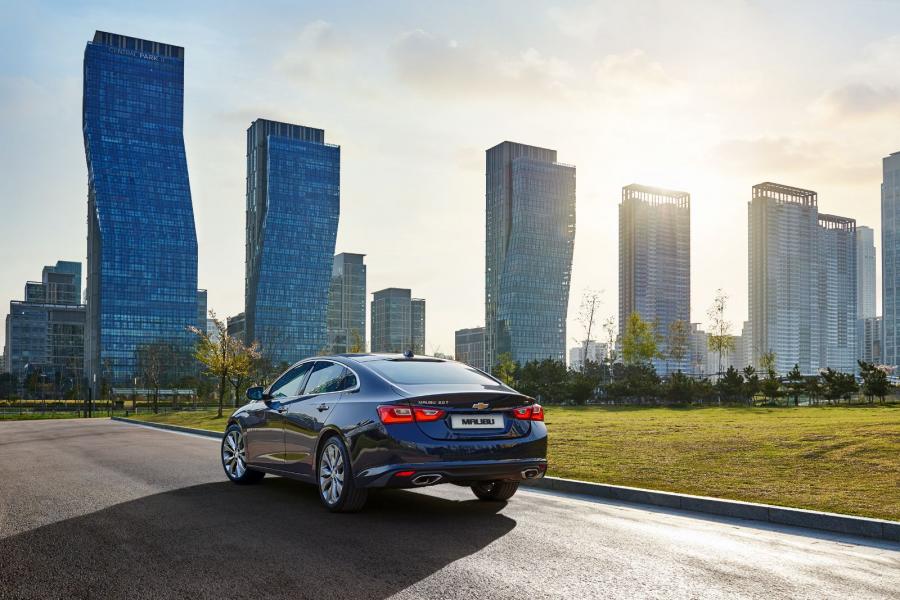  Chevrolet Malibu 2016 года  (KR) (фото 8 из 14)
